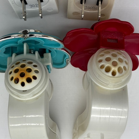 Bath & Body Works Wallflower Diffuser  Flower Set of 4 Aroma.  Read - Picture 10 of 16